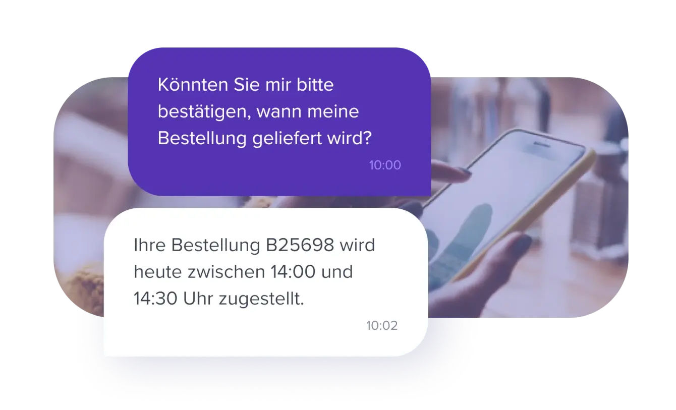 Chatverlauf zur Lieferbest&auml;tigung mit Smartphone im Hintergrund.